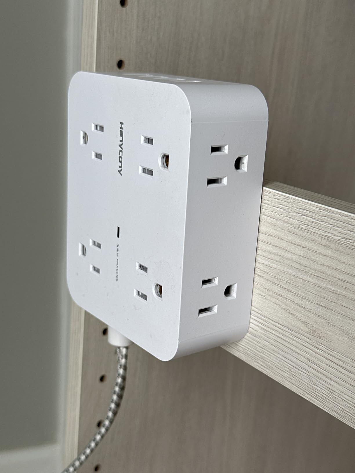 Surge Protector Power Strip